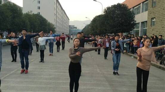 zoty中欧体育超级联赛图片
