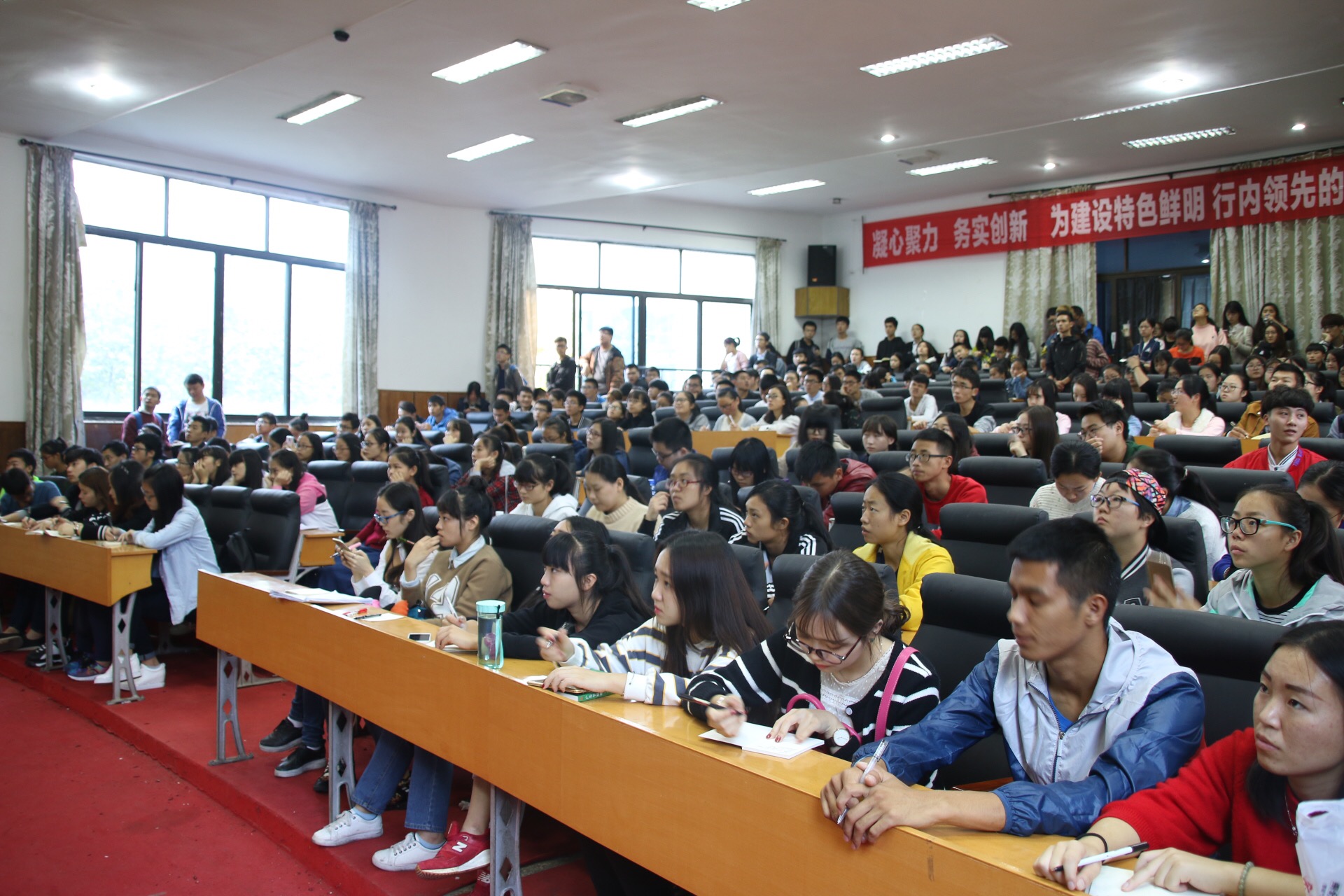 zoty中欧体育欧冠直播图片